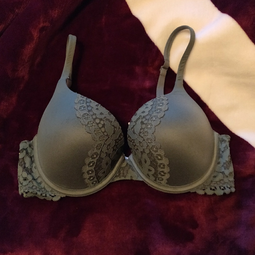 Victoria Secret Bra